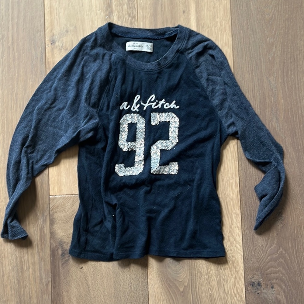 Abercrombie long sleeve - size girls 12 (M)